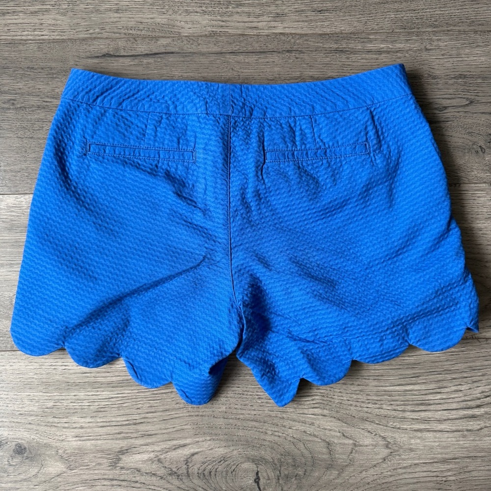 Lilly Pulitzer Royal Blue Scallop Hem Mid Rise Shorts Size 6 - Picture 2 of 6